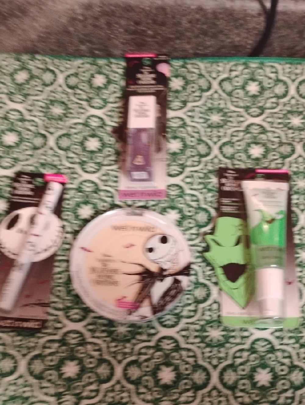 🎃 Wet n Wild x The Nightmare Before Christmas Limited Edition Makeup Set 🎃